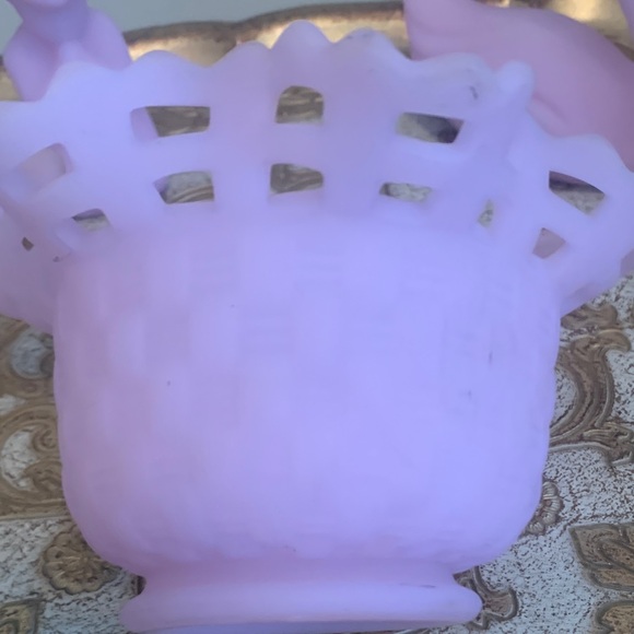 Fenton Lavender Satin Basket weave with tag - Picture 2 of 5